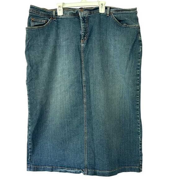Denim & Co Dresses & Skirts - Vintage Denim & Co long denim jean maxi skirt Y2K stretch western bohemian 26 W